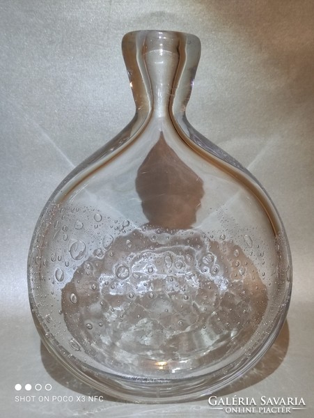 Thick-walled, large-sized bubble glass snuff box holder is damaged