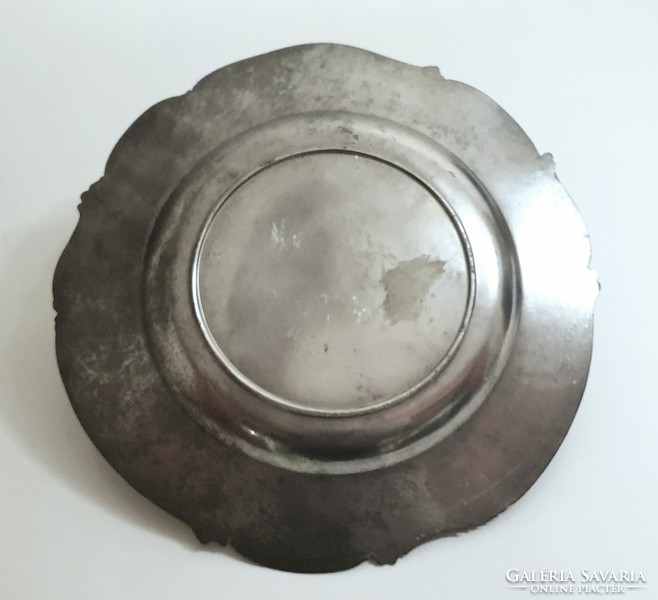 Szecessziós, ezüstözött ón tányér (Kayserzinn)