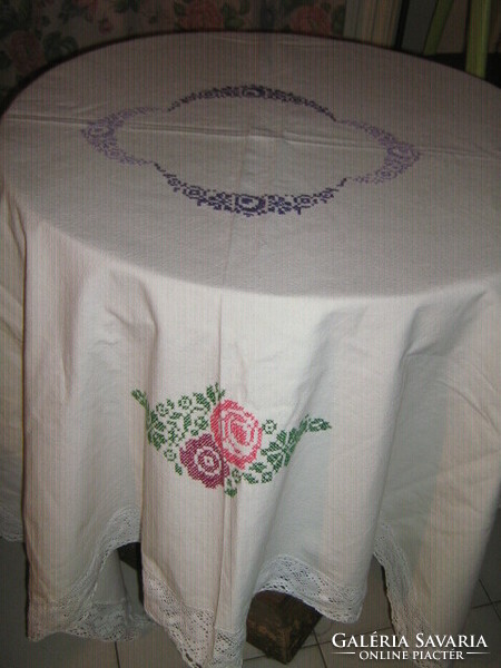 Beautiful vintage rosy hand embroidered elegant lacy edged antique woven tablecloth