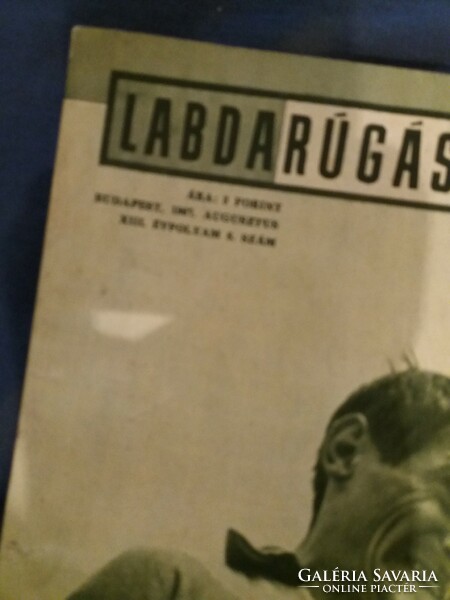 1967.augusztus LABDARÚGÁS magyar labdarúgó újság magazin a képek szerint