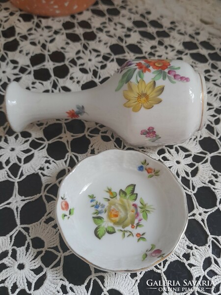 Small vase and bowl with floral pattern from Herend