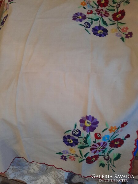 Embroidered tablecloth