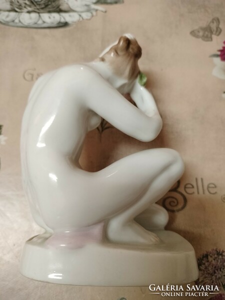 Aquincum nude statue