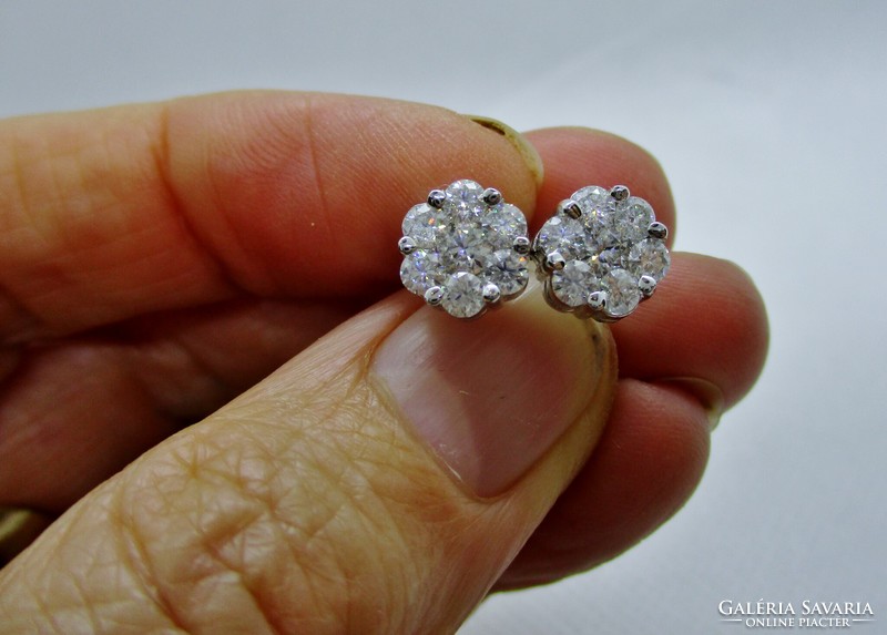 Gyönyörű valódi moissanit gyémánt köves margaréta fülbevaló 1,12ct
