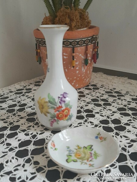 Small vase and bowl with floral pattern from Herend