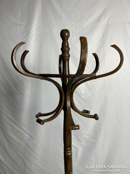 Antique thonet standing hanger