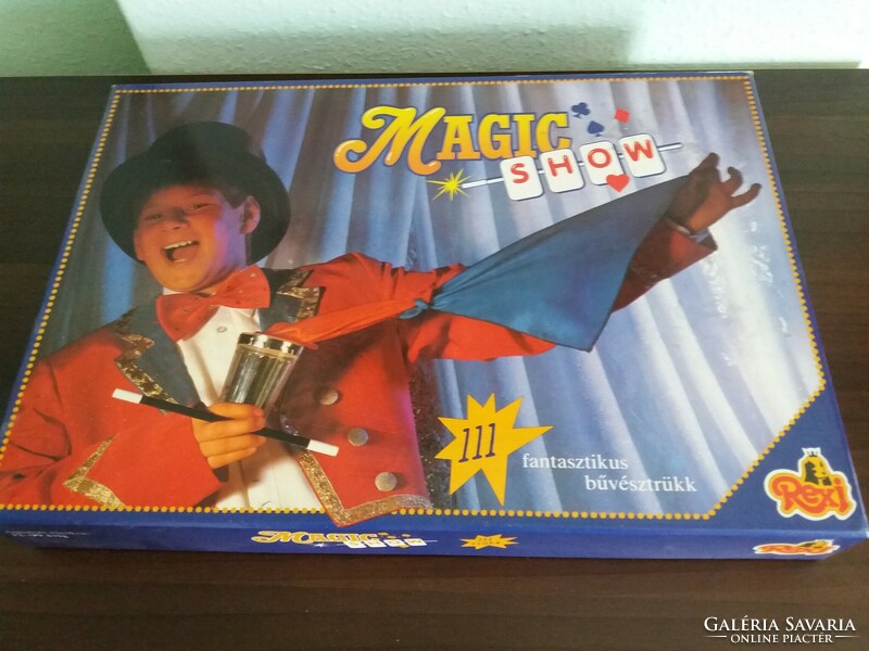 Magic show 111 fantastic magic tricks