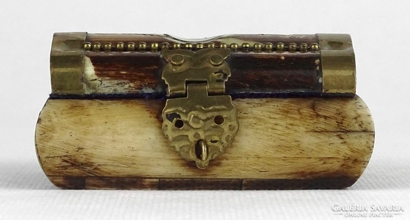 1P237 copper hammered decorative bone owl ring holder