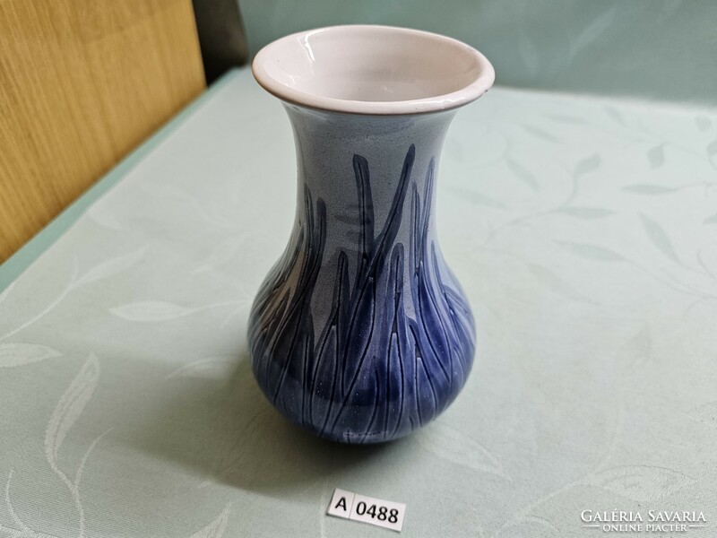 A0488 ceramic vase 17 cm