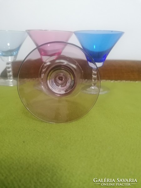 4 colorful liqueur glasses