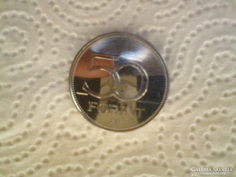 HUF 50 coin celebrates 15 years of the international child rescue service 2005