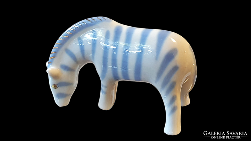 Ukrainian porcelain. Polonne zebra.