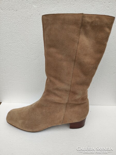 Bally suede winter fur-lined boots size: 40 (7 1/2)