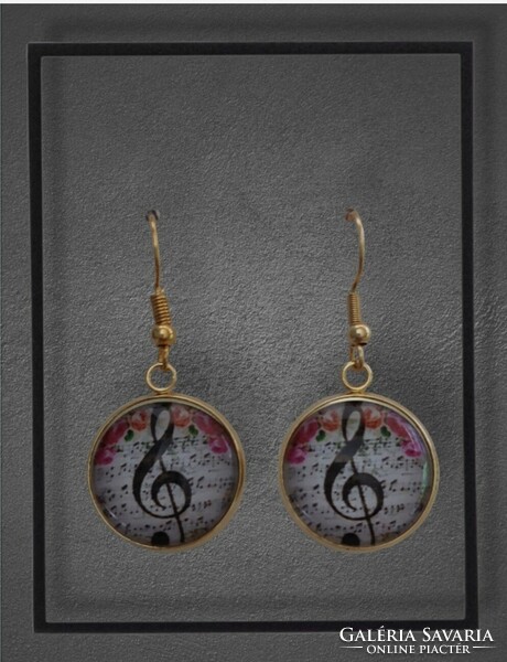 Stainless steel earrings with treble clef