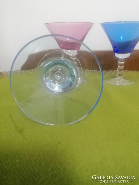 4 colorful liqueur glasses