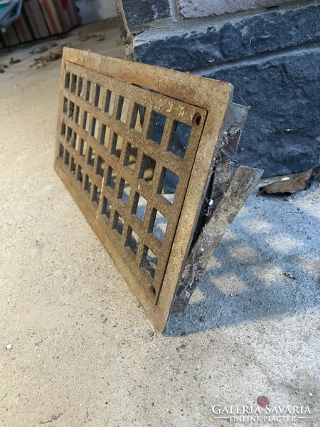 Antique fireplace grate / shutter from the early 1900s