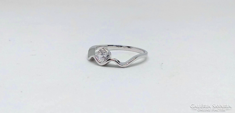 10K wgf (white gold filled) ring with clear cz crystal (65)