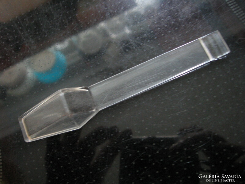 Transparent plastic measuring spoon
