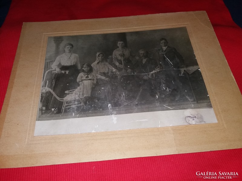 Antik 19.századi családi fotó fénykép 28 X 17 cm képek szerint