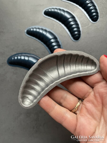 5 db fém sütemény sütőforma, csoki öntőforma, - Kifli