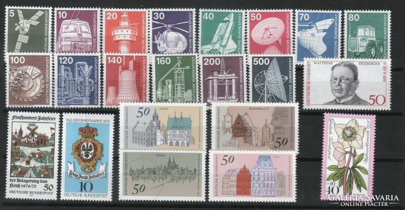 Postatiszta Bundes 1752    1975 komplett év      51,10 Euró