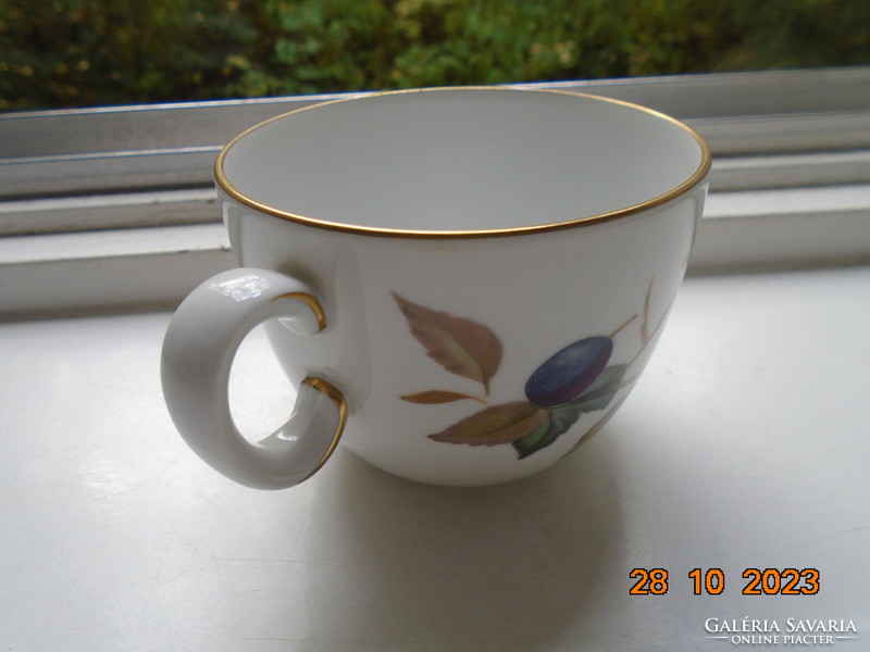 Royal Worcester Evesham festményszerű gyümölcsmintákkal teás csésze különleges porcelánból