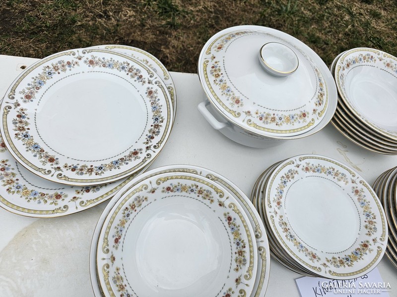 Chinese serving set of 23 pieces