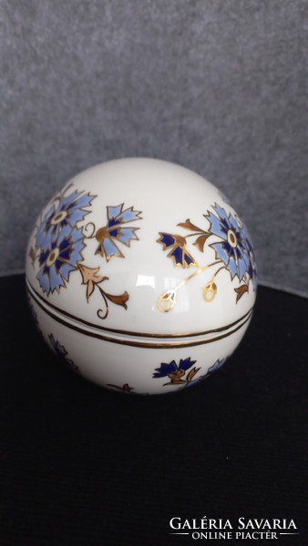 Zsolnay 4881/2/059 pajzspecsétes búzavirágos tojásbonbonier fedővel, sértetlen, 15,5 x 11 X 12 cm