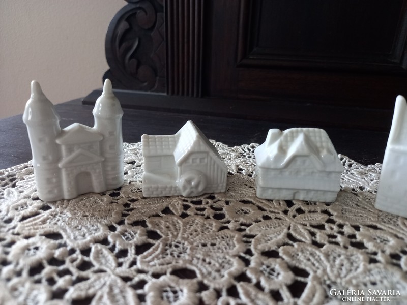Mini porcelán házak