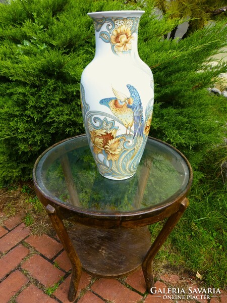 60 Cm. Kaiser bird and flower vase.