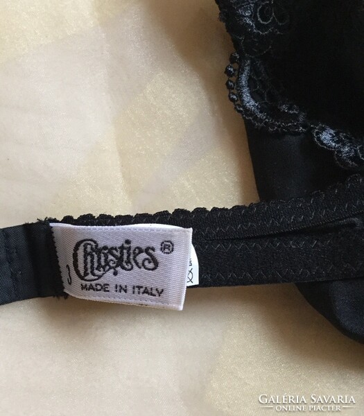 Chrisies original Italian beautiful new underwear size 3 for sale!