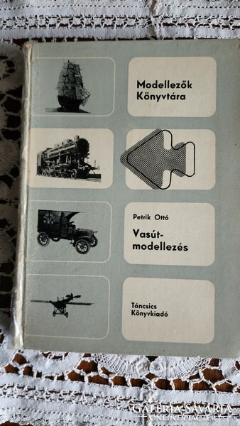 Modellers' library 1967: otto petrik: railway modeling (vehicles) táncsics publishing house