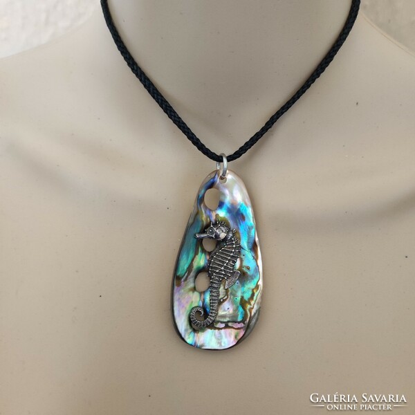 Dreamy abalone shell pendant at half price!