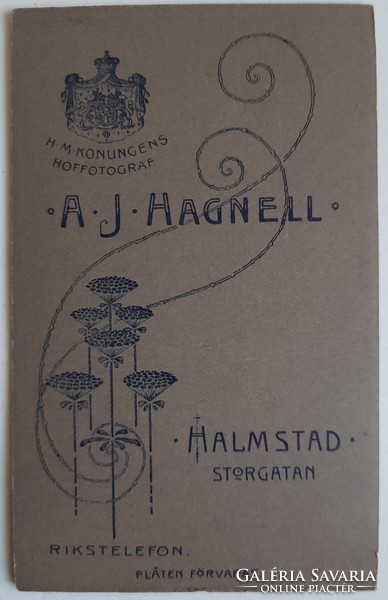 Swedish business card, from the studio of royal court photographer j.Hagnell, photo of a young man, 1911.