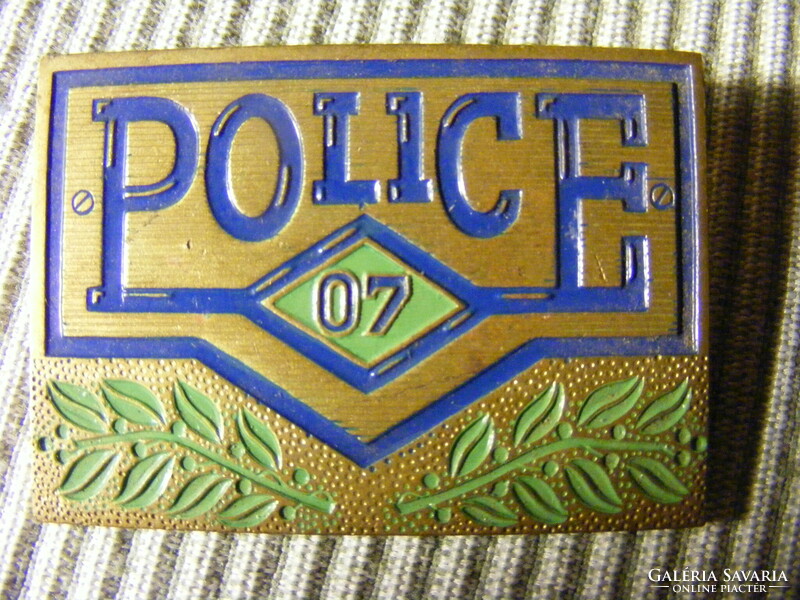Retro police 07 board game badge is rare
