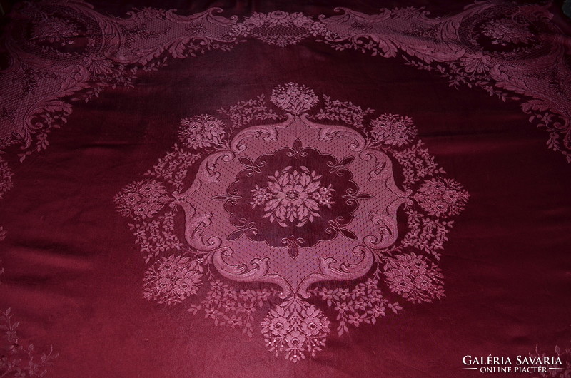 Heavy silk brocade bedspread 02