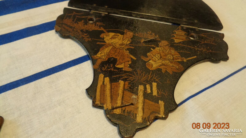 Igazi antik kínai műtárgy , fali tartó , összecsukható , kézzel festett  jelenetes  17 cm