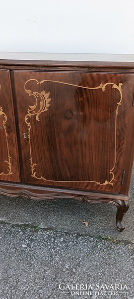 Inlaid chest of drawers