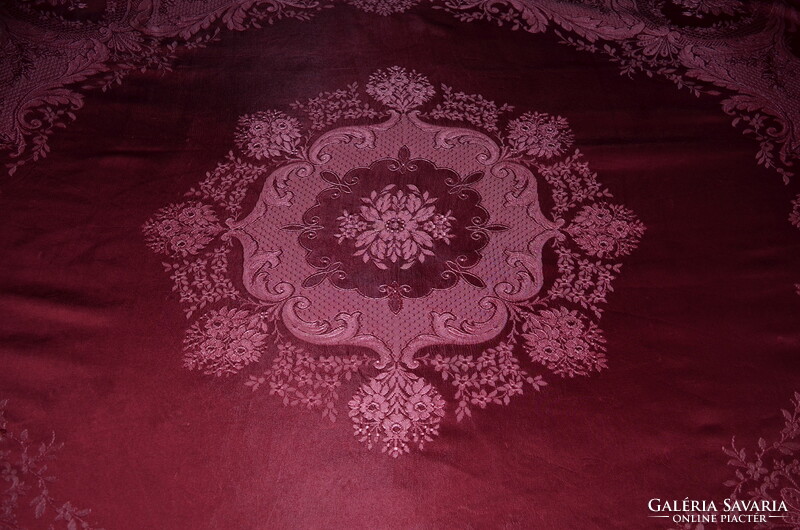 Heavy silk brocade bedspread 02