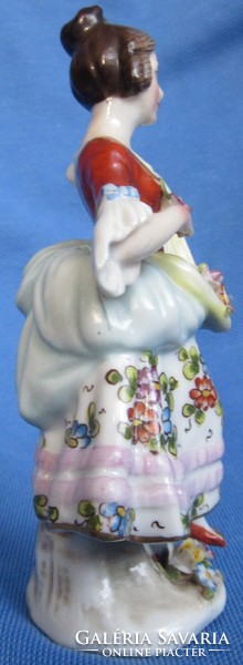 Régi német Ernst Böhme & Söhne  Volkstedt porcelán figura,9,7 cm magas, jelzett