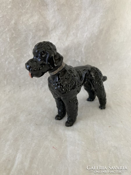 Metzler ortloff ilmenau porcelain / poodle figure, sculpture