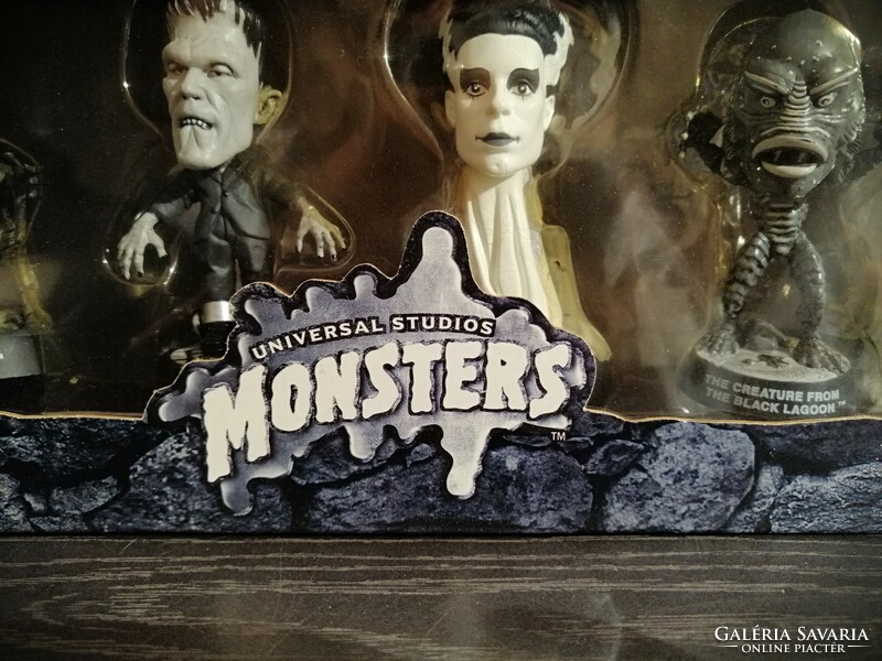 Action figure movie figure monster's, little big heads