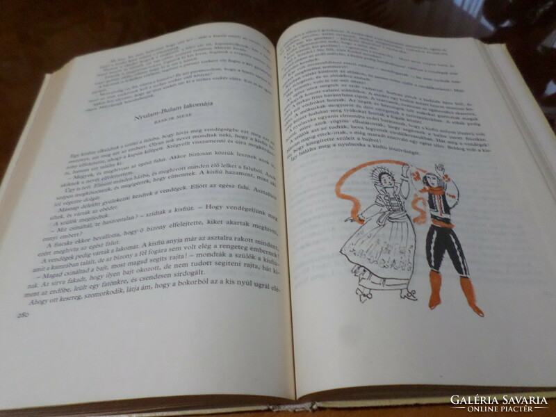 A large children's storybook selected and edited by t. Éva Róna Asódi with drawings by Emy, 1981