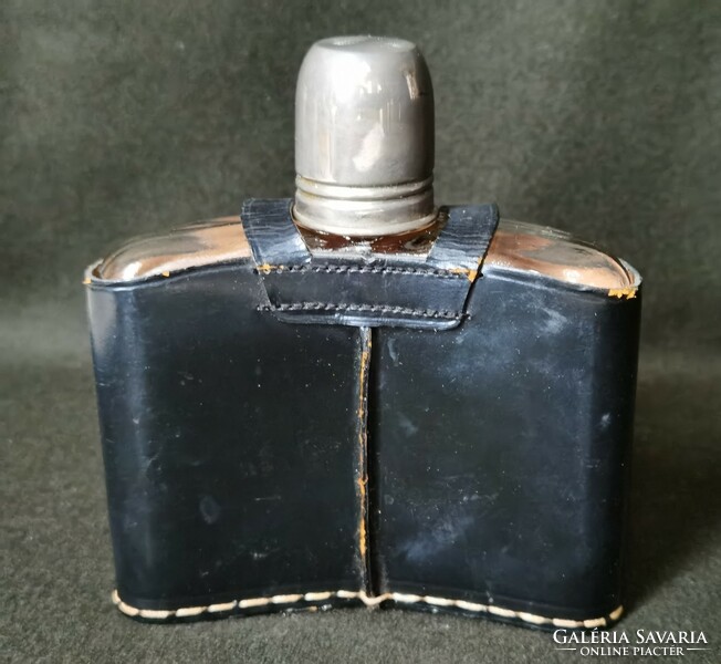 Flat bottle with antique leather case, flask with double cap