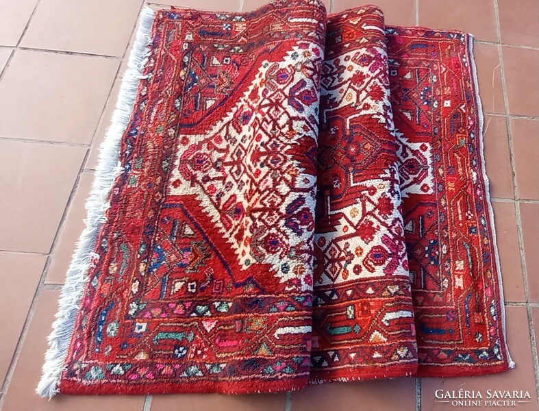 Kézi csomózású Iráni Sarough szőnyeg ALKUDHATÓ