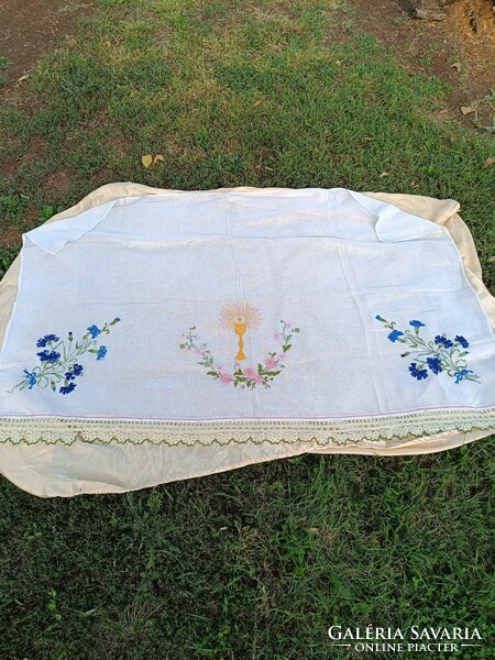 Antipendium (altar tablecloth from around 1900
