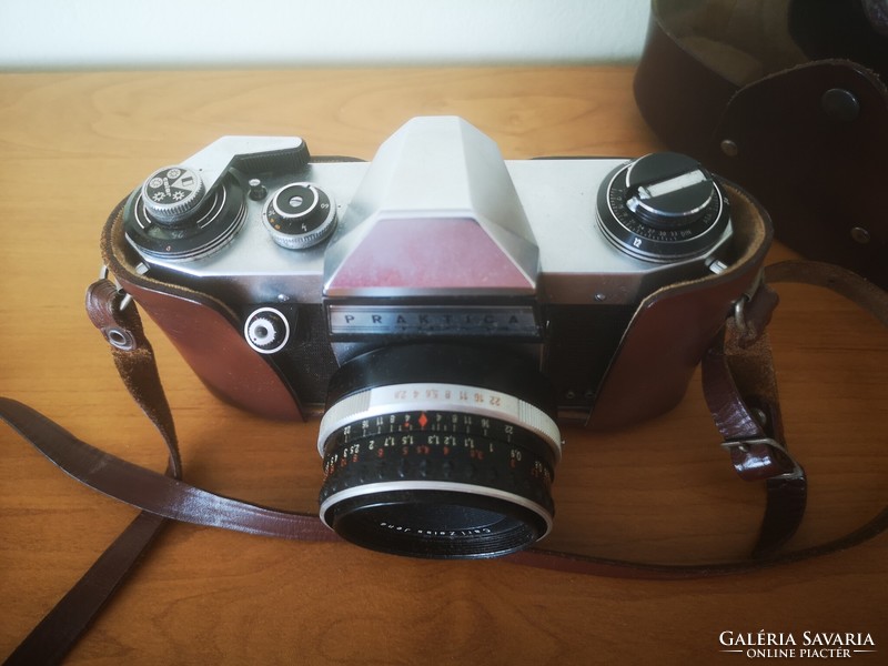 Praktica Nova fényképező gép Carl Zeiss optikával, eredeti tokjában