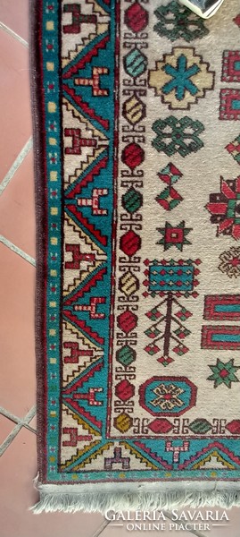 Hand-knotted Kazakh running carpet is negotiable