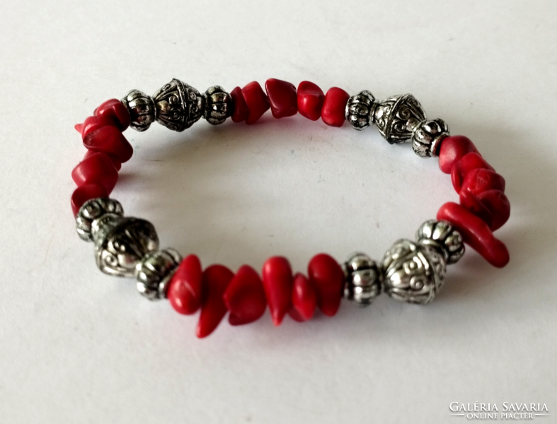 Coral bracelet