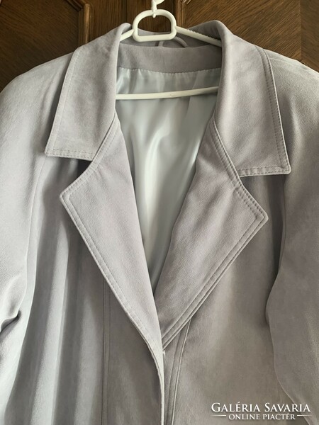 Light gray spandex women's transitional jacket, elegant, from a fashion salon, new condition, xl-xxl